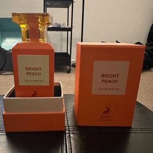 Bright Peach by Maison Alhambra